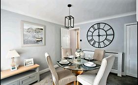 Caister Cottage, Beach 1 Minute Walk Away